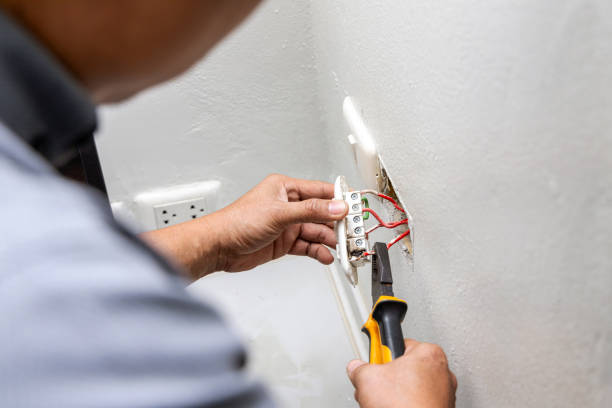 Best Electrician for Home Renovation  in Coralville, IA